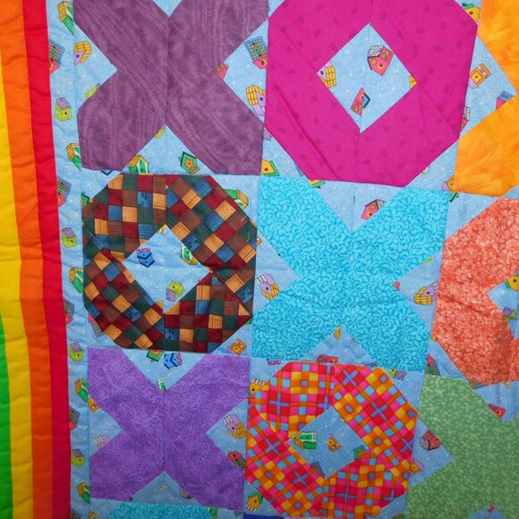 Handmade Bright Colourful Baby Lap Quilt Blanket Rainbow XO Balloons 37" x 49" - Picture 7 of 9